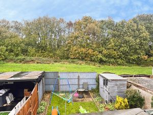 Rear aspect- click for photo gallery